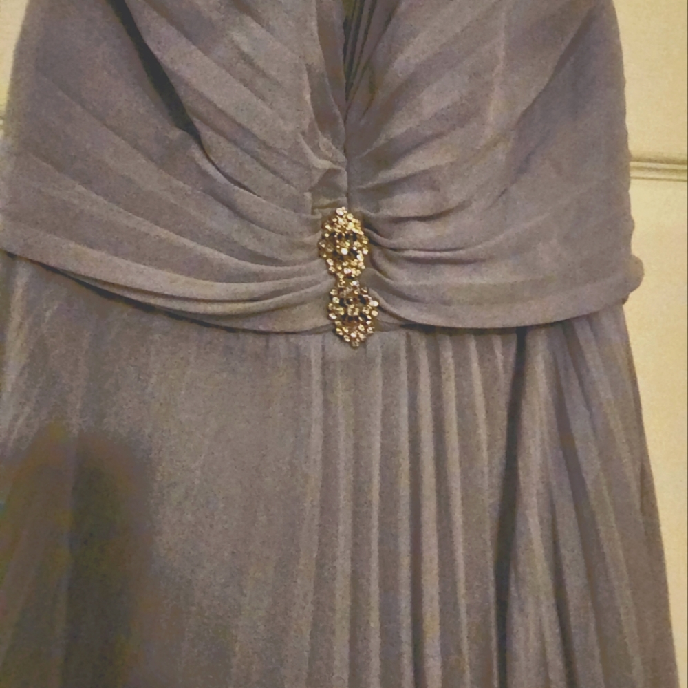 Lilac Raylia Dress Size 8 - Picture 2 of 4